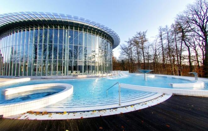 Au Grand Pierrot Apartment สปา ภายนอก รูปภาพ